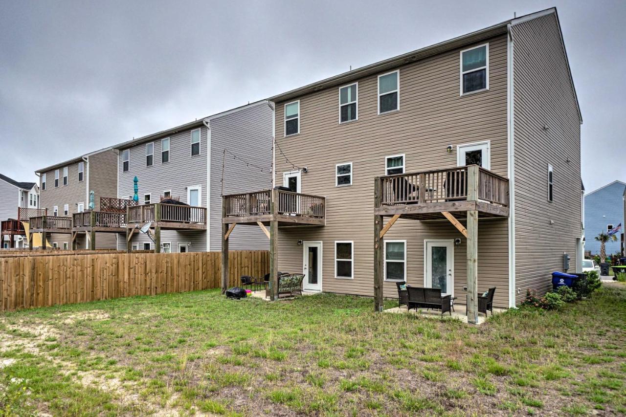 Modern Coastal Condo With Patio 1 Mi To Beaches! Carolina Beach Exterior foto